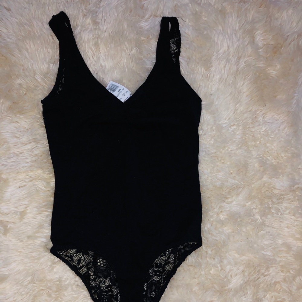 ♠️Black One Piece: All Laced in the back♠️